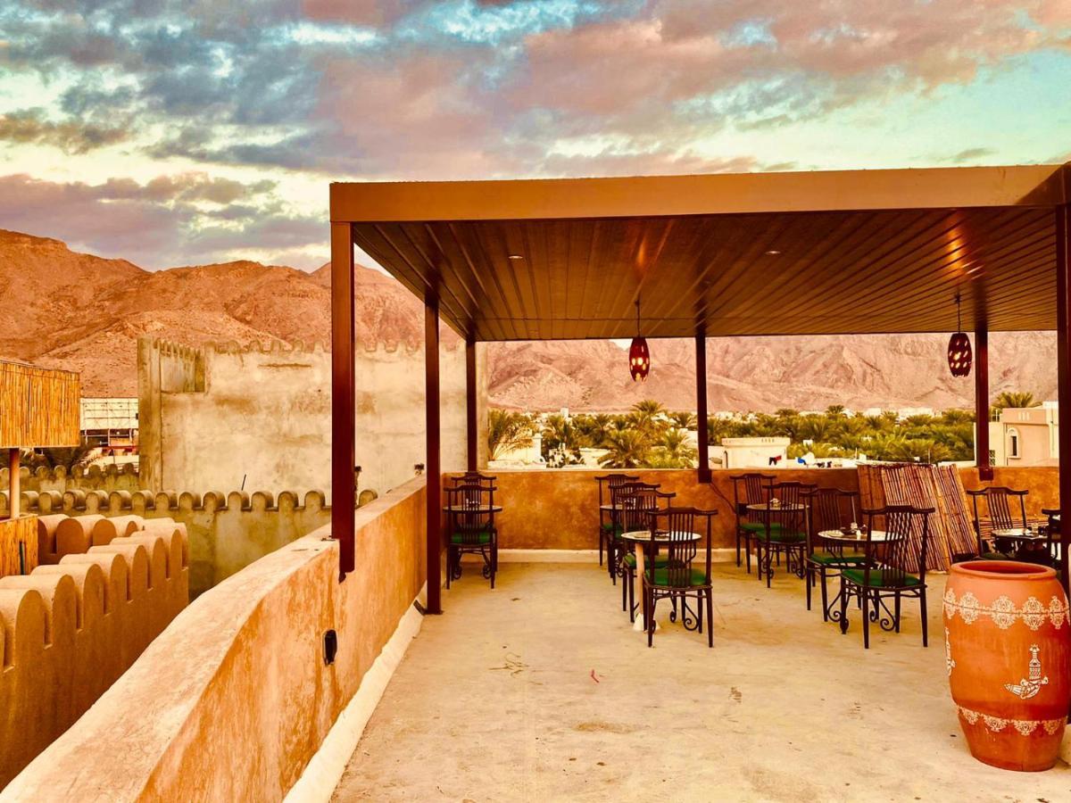Jawharat Alaqar Inn نزل جوهرة العقر Назва Экстерьер фото